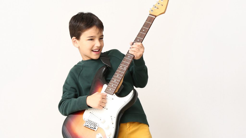幾歲開始學吉他最好？給家長的指南
